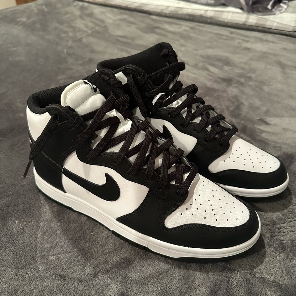 Nike Men's Dunk High Retro Sneakers